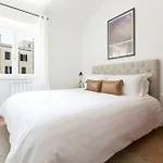 Modern 2Br In San Pietro / Vaticano By Sonder